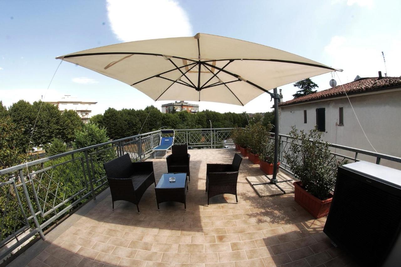 Rooms & Breakfast La Filigrana Fabriano Exterior foto